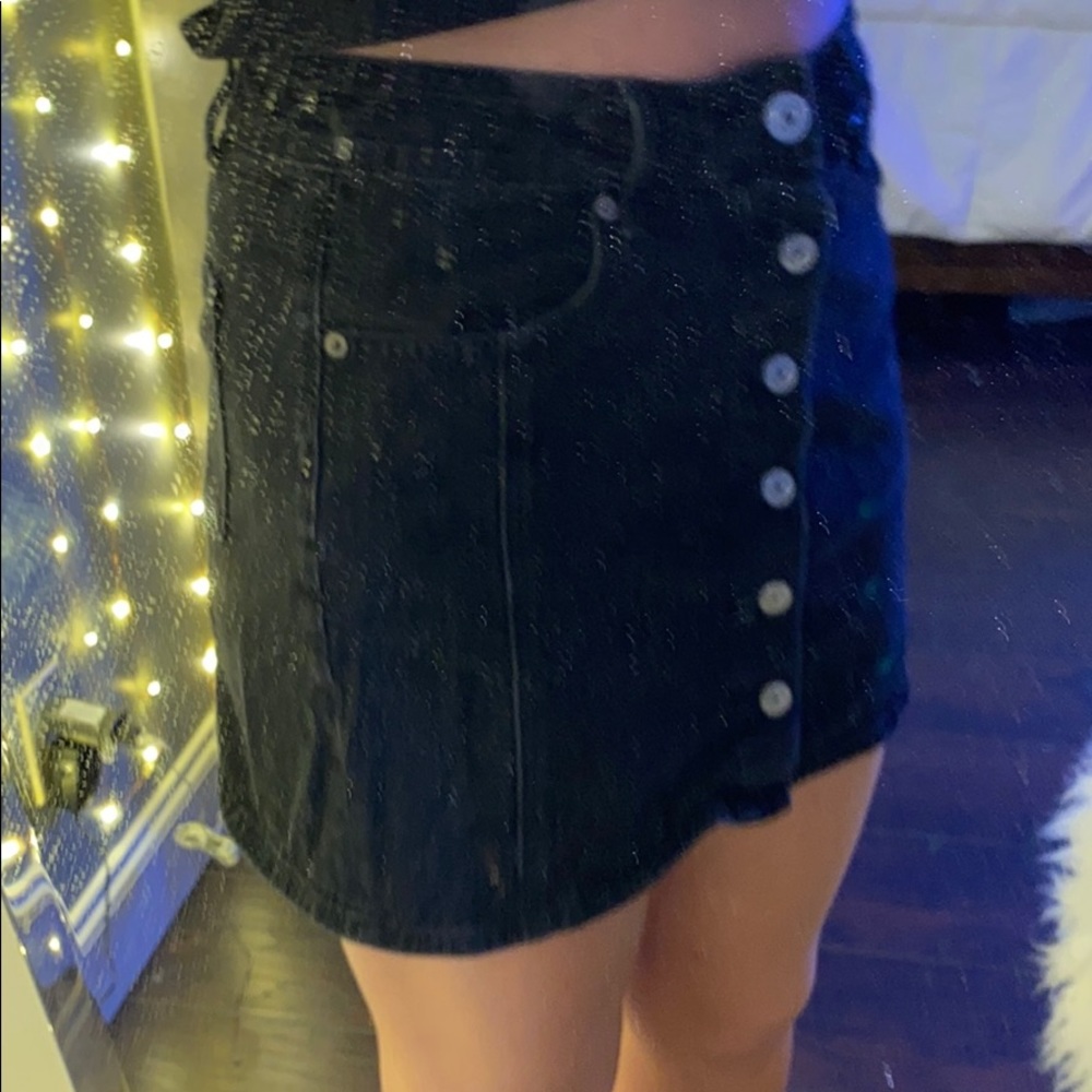 American Eagle Skirt - Picture 3 of 3